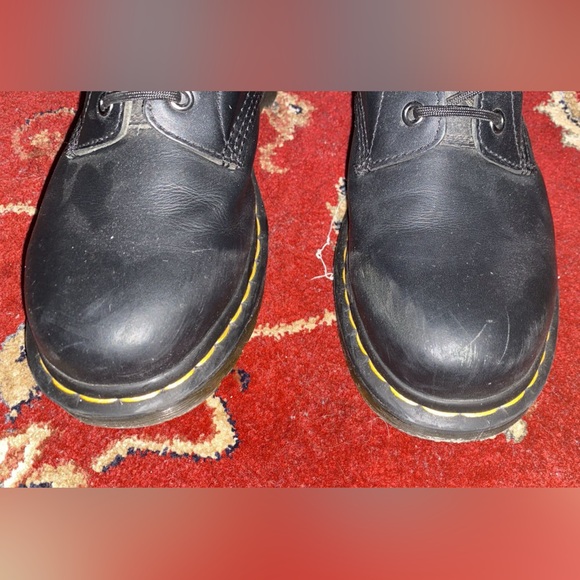 Doc Marten’s - Picture 3 of 6